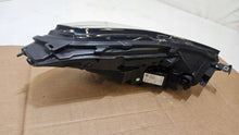 Laden Sie das Bild in den Galerie-Viewer, Frontscheinwerfer Tesla Model 3 151495200C Links Scheinwerfer Headlight SCH7527040354yz