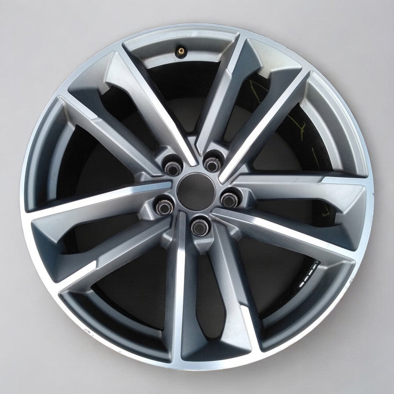 1x Alufelge 19 Zoll 8.5" 5x112 32ET Glanz Audi A4 B9 Mg Rim Wheel