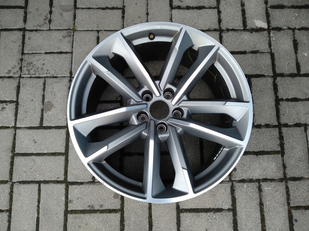 1x Alufelge 19 Zoll 8.5" 5x112 32ET Glanz Audi A4 B9 Mg Rim Wheel