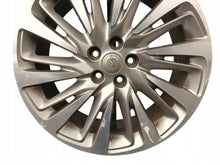 Laden Sie das Bild in den Galerie-Viewer, 1x Alufelge 18 Zoll 7.5" 5x105 44ET Glanz Grau 13409655 Mg Astra K Rim Wheel FEL6599706128ti