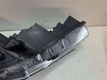 Load image into Gallery viewer, Frontscheinwerfer Hyundai Elantra VII 92101-AA000 Links Scheinwerfer Headlight