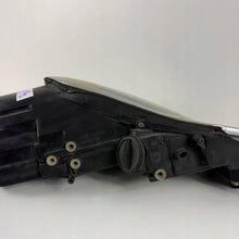 Laden Sie das Bild in den Galerie-Viewer, Frontscheinwerfer Porsche 996 0301096213 Links Scheinwerfer Headlight SCH1428564326li