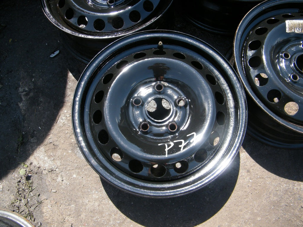 4x Alufelge 15 Zoll 6.0" 5x112 47ET Schwarz VW Caddy V Golf III Jetta VI Touran FEL5522837038jd