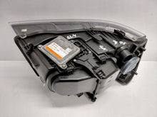 Laden Sie das Bild in den Galerie-Viewer, Frontscheinwerfer Land Rover Freelander DH5213W030GB Xenon Links Headlight SCH2675914844ka
