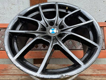 Laden Sie das Bild in den Galerie-Viewer, 1x Alufelge 20 Zoll 9.0" 5x120 44ET 6853817 BMW 6 F12 F13 Rim Wheel FEL1419770999ks