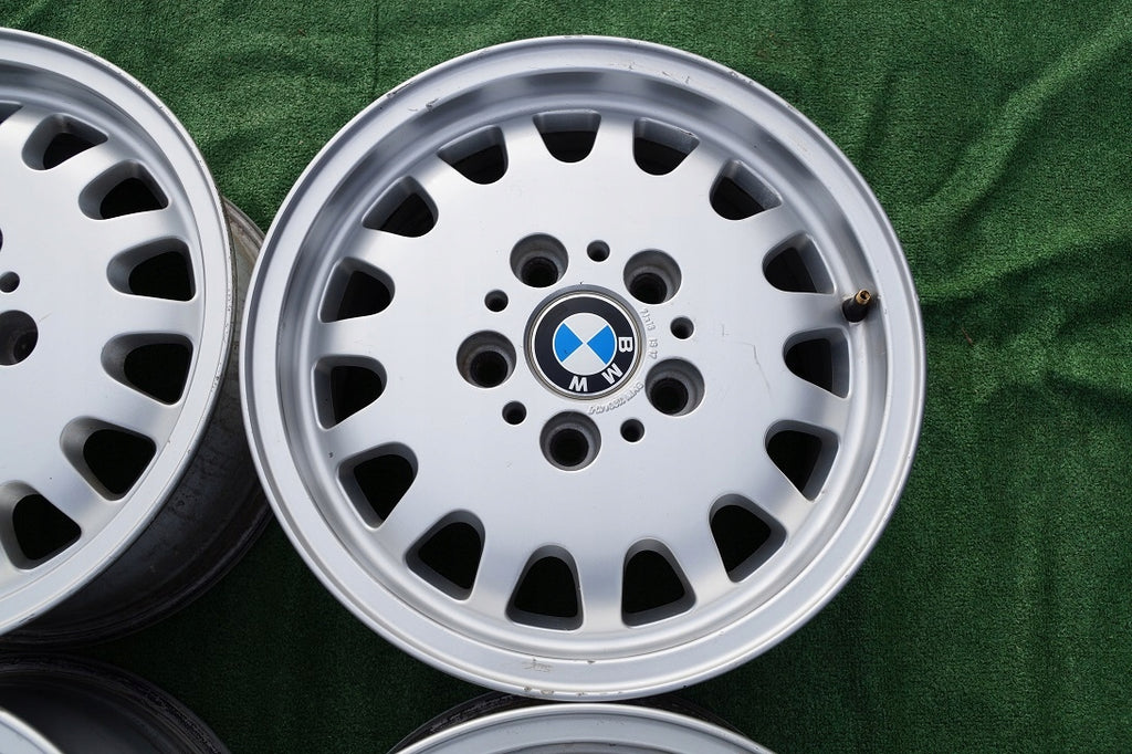4x Alufelge 15 Zoll 7.0" 5x120 47ET 1180447 BMW Z3 E36 Rim Wheel FEL1809239702qo