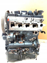 Load image into Gallery viewer, Motor Audi A4 B9 DEUA 2.0 TDI 150PS 110kW 118TKm 2015 Diesel Engine Unkomplett
