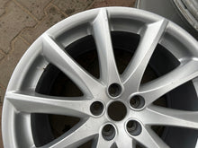 Laden Sie das Bild in den Galerie-Viewer, 1x Alufelge 19 Zoll 10.0" 5x108 46ET AW93-1007-DA Jaguar Xf Rim Wheel FEL4916517321dw