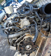 Laden Sie das Bild in den Galerie-Viewer, Motor Mitsubishi VW Grandis BSY --- 2.0 Diesel Engine Komplett