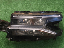 Laden Sie das Bild in den Galerie-Viewer, Frontscheinwerfer Citroën C5 Aircross 9845356280 LED Links Headlight SCH7418581951ig