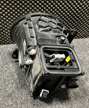 Laden Sie das Bild in den Galerie-Viewer, Frontscheinwerfer Mercedes-Benz W463 A4639065202 Links Scheinwerfer Headlight SCH8450506779wy