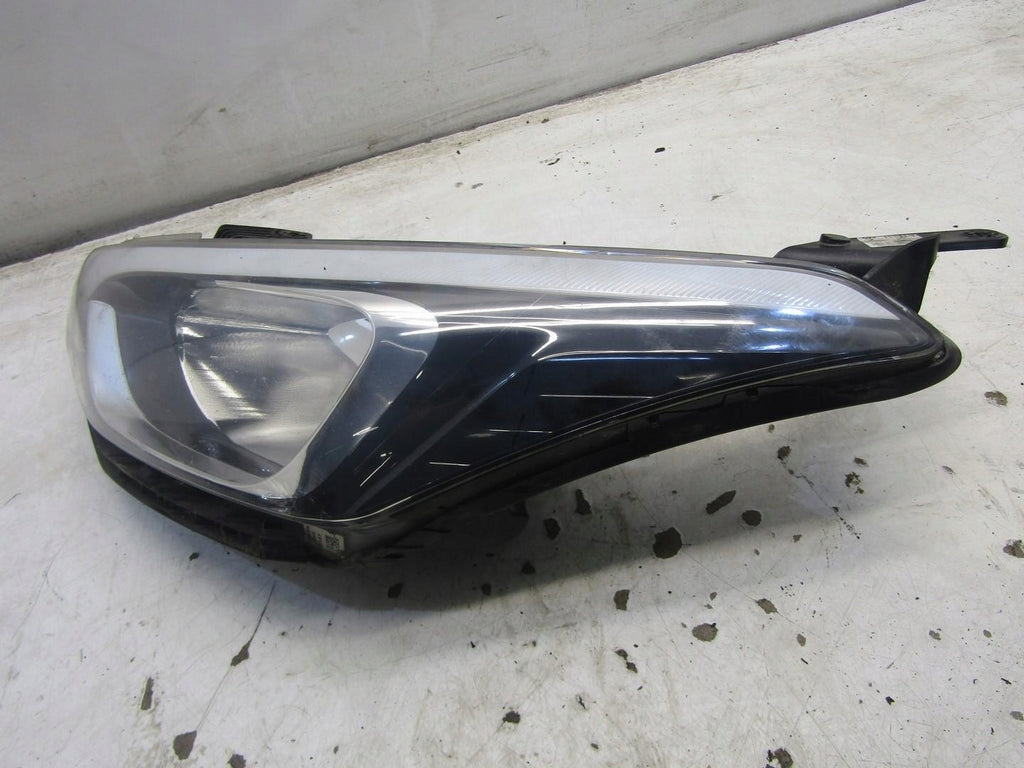 Frontscheinwerfer Hyundai I20 II 92101-C8010 Links Scheinwerfer Headlight
