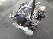 Laden Sie das Bild in den Galerie-Viewer, Motor Ford Mazda Ranger Bt50 2.5 97PS 71kW 180TKm 2002 Diesel Engine Komplett MOT2332098466eq
