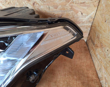 Laden Sie das Bild in den Galerie-Viewer, Frontscheinwerfer Volvo Xc90 32342482 LED Links Scheinwerfer Headlight