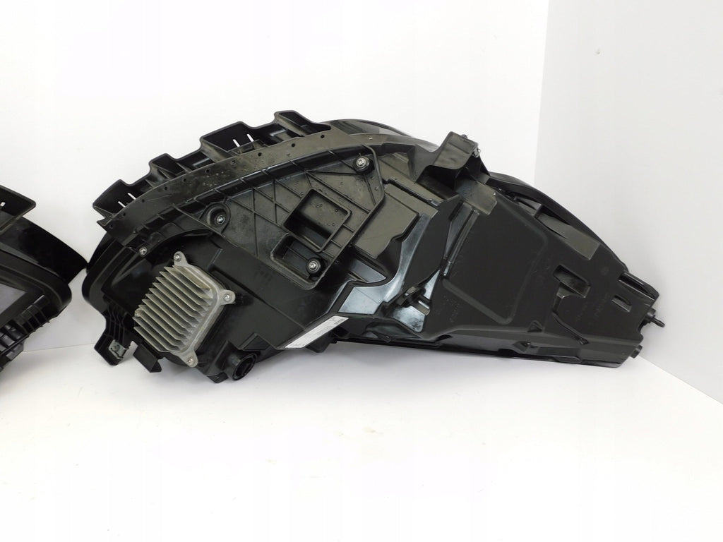 Frontscheinwerfer Tesla 3 1514952-00-D 1514953-00-D LED Rechts oder Links