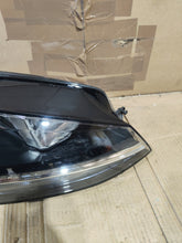 Laden Sie das Bild in den Galerie-Viewer, Frontscheinwerfer VW Golf VII 5G1941006D Rechts Scheinwerfer Headlight SCH9776090634pa