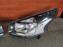 Load image into Gallery viewer, Frontscheinwerfer Renault Trafic III 260608912R Ein Satz Scheinwerfer Headlight SCH5259209887jl