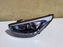 Load image into Gallery viewer, Frontscheinwerfer Hyundai Ix35 92101-2SXXX Xenon Links Scheinwerfer Headlight