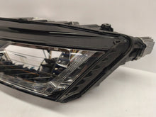 Laden Sie das Bild in den Galerie-Viewer, Frontscheinwerfer Skoda Octavia IV 5E4941015A LED Links Scheinwerfer Headlight SCH9318209161ib
