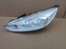 Laden Sie das Bild in den Galerie-Viewer, Frontscheinwerfer Ford Focus F1EB-13W030-AEB Links Scheinwerfer Headlight SCH5692304877yw