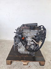 Laden Sie das Bild in den Galerie-Viewer, Motor Audi Seat Skoda VW I BKP 2.0 TDI 140PS Diesel Engine Unkomplett MOT4814327371dm