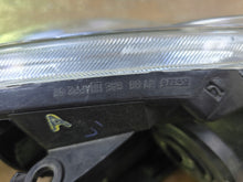 Load image into Gallery viewer, Frontscheinwerfer Toyota Prius 10000-8AVV Links Scheinwerfer Headlight SCH7209158558zy