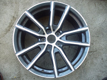 Laden Sie das Bild in den Galerie-Viewer, 1x Alufelge 18 Zoll 8.5" 5x112 40ET Glanz Graphit 6897082 BMW G21 G20 Mg FEL8089710670lv