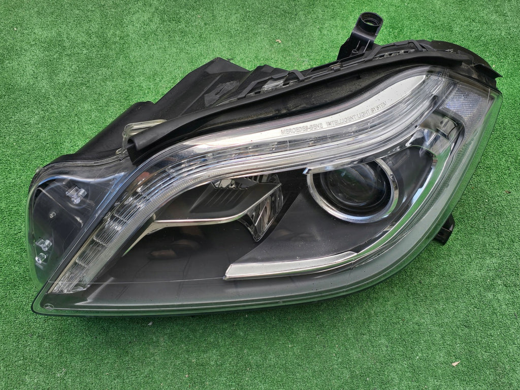 Frontscheinwerfer Mercedes-Benz W166 A1668203459 Bi-Xenon Links Headlight