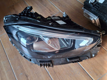 Load image into Gallery viewer, Frontscheinwerfer Mercedes-Benz W206 A2069063903 Ein Satz Scheinwerfer Headlight SCH7002215115jk