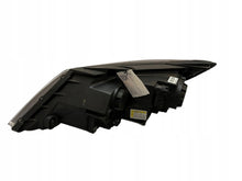 Laden Sie das Bild in den Galerie-Viewer, Frontscheinwerfer Kia Sorento I 921022P150 Rechts Scheinwerfer Headlight SCH6286915932ga