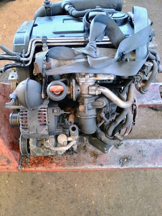 Motor Audi Seat Skoda VW I AZV 2.0 TDI 180TKm Diesel Engine Komplett MOT9042377032mb