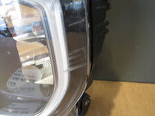 Load image into Gallery viewer, Frontscheinwerfer Ford Ranger N1WB-13E015-ED Links Scheinwerfer Headlight SCH1225319794tc