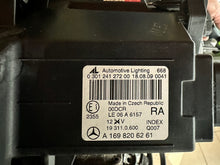 Laden Sie das Bild in den Galerie-Viewer, Frontscheinwerfer Mercedes-Benz W169 A1698206261 Xenon Rechts Headlight SCH6750994563lo