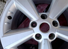 Load image into Gallery viewer, 1x Alufelge 17 Zoll 6.5" 5x114.3 40ET Glanz Silber EY17AMB55 Nissan I Rim Wheel FEL4662354562jm