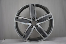 Load image into Gallery viewer, 1x Alufelge 19 Zoll 8.0" 5x112 49ET Glanz 8V0601025AS Audi Mg Rim Wheel FEL4223136181jc