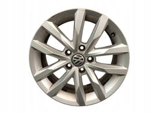 Laden Sie das Bild in den Galerie-Viewer, 1x Alufelge 16 Zoll 6.5" 5x112 41ET Glanz Silber 3G0601025 VW Passat B8 FEL9703256500mc