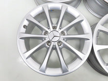 Laden Sie das Bild in den Galerie-Viewer, 4x Alufelge 17 Zoll 6.5" 5x112 44ET Glanz Silber A1774010300 Mercedes-Benz W177 FEL5589913270lv