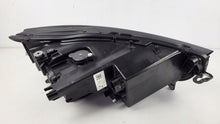 Laden Sie das Bild in den Galerie-Viewer, Frontscheinwerfer Seat Tarraco 5FJ941007J LED Links Scheinwerfer Headlight