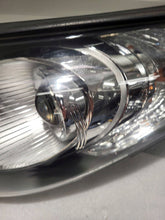 Laden Sie das Bild in den Galerie-Viewer, Frontscheinwerfer Hyundai Ix35 92102-2Y000 Ein Satz Scheinwerfer Headlight SCH8253424411ax