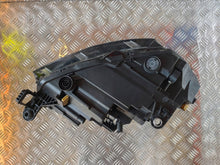 Laden Sie das Bild in den Galerie-Viewer, Frontscheinwerfer Skoda Fabia IV 6VB941015 LED Links Scheinwerfer Headlight SCH6793911042dk