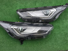 Laden Sie das Bild in den Galerie-Viewer, Frontscheinwerfer Ford Connect KT1B-13D154-AD Bi-Xenon Ein Satz Headlight SCH4823047548ht