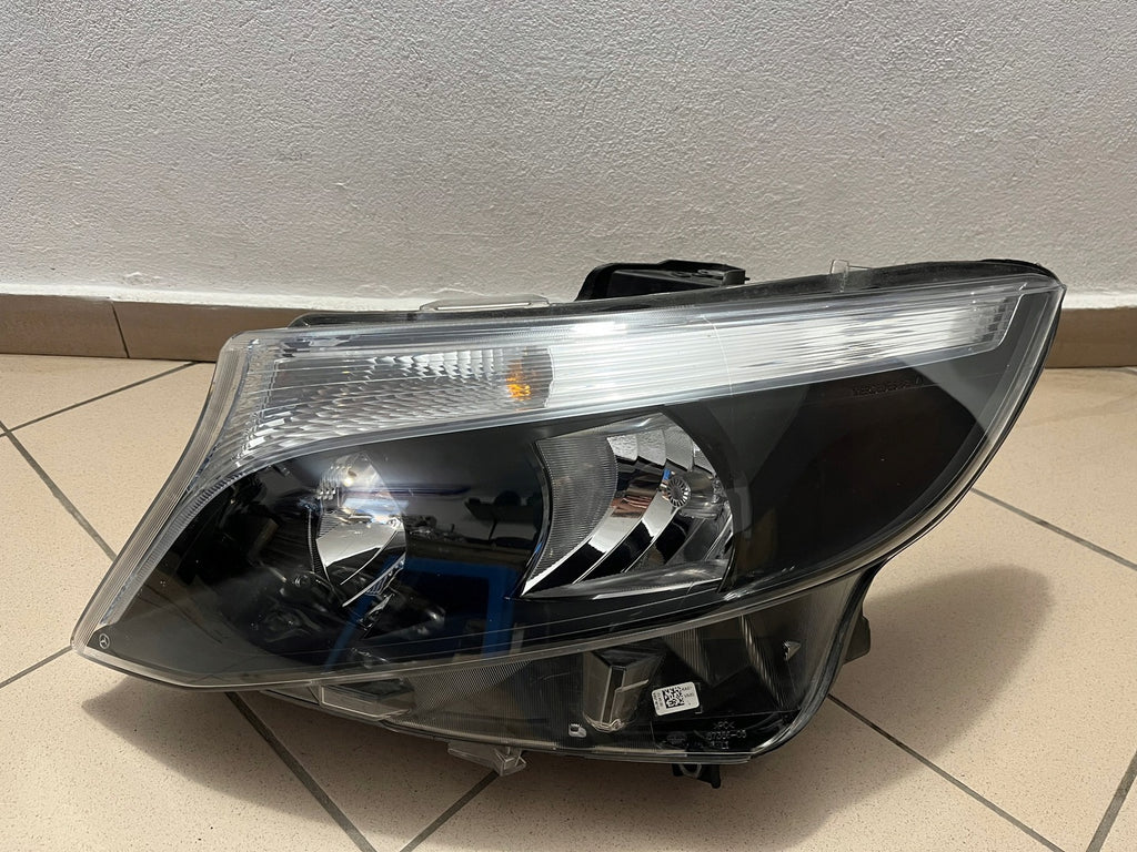 Frontscheinwerfer Mercedes-Benz Vito W447 A4479067700 Links Headlight SCH5241656463ho