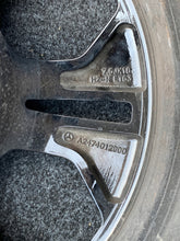 Laden Sie das Bild in den Galerie-Viewer, 1x Alufelge 18 Zoll 7.5&quot; 5x112 53ET A2474012900 Mercedes-Benz X247 Rim Wheel