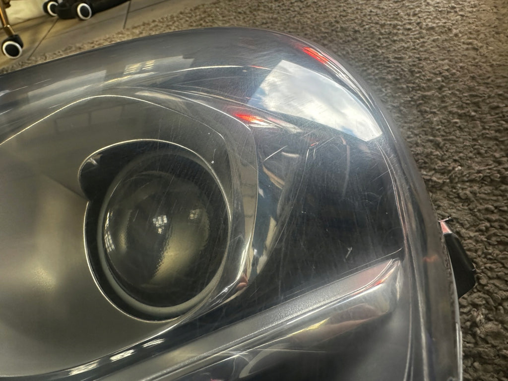 Frontscheinwerfer Toyota Yaris Links Scheinwerfer Headlight SCH1076606064bn