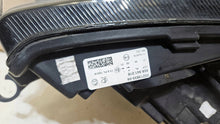 Laden Sie das Bild in den Galerie-Viewer, Frontscheinwerfer Skoda Kamiq 658941016 LED Rechts Scheinwerfer Headlight SCH5806800236nn