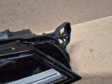 Laden Sie das Bild in den Galerie-Viewer, Frontscheinwerfer Jaguar Xf X260 F-Pace X761 MK8313W029EC Full LED Rechts