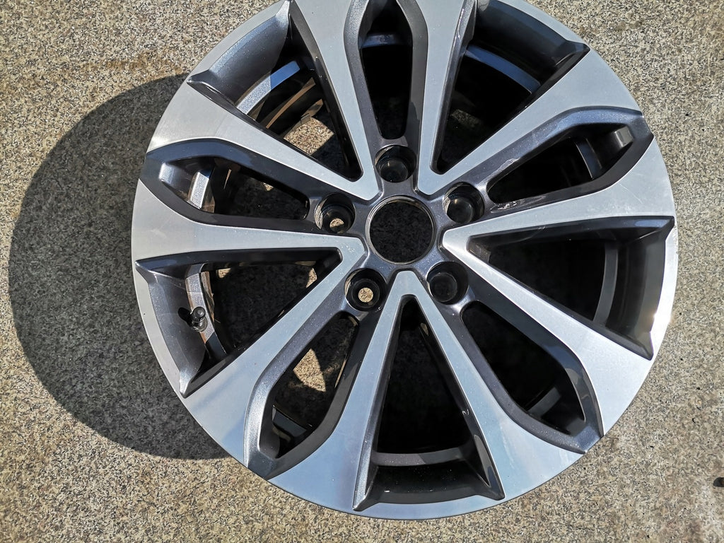 1x Alufelge 16 Zoll 6.5" 5x114.3 44ET Glanz Silber 403004651 Renault Megane 1