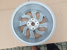 Laden Sie das Bild in den Galerie-Viewer, 1x Alufelge 16 Zoll 6.5" 4x108 20ET Matt Silber 39007897 Opel Crossland X FEL6915965467cy