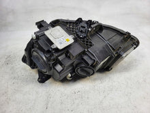 Laden Sie das Bild in den Galerie-Viewer, Frontscheinwerfer Mercedes-Benz W176 A1768200661 Xenon Rechts Headlight SCH1459753172bo