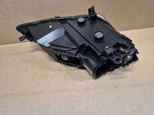 Laden Sie das Bild in den Galerie-Viewer, Frontscheinwerfer Seat Leon 5F1941015B Links Scheinwerfer Headlight SCH1019210471ao